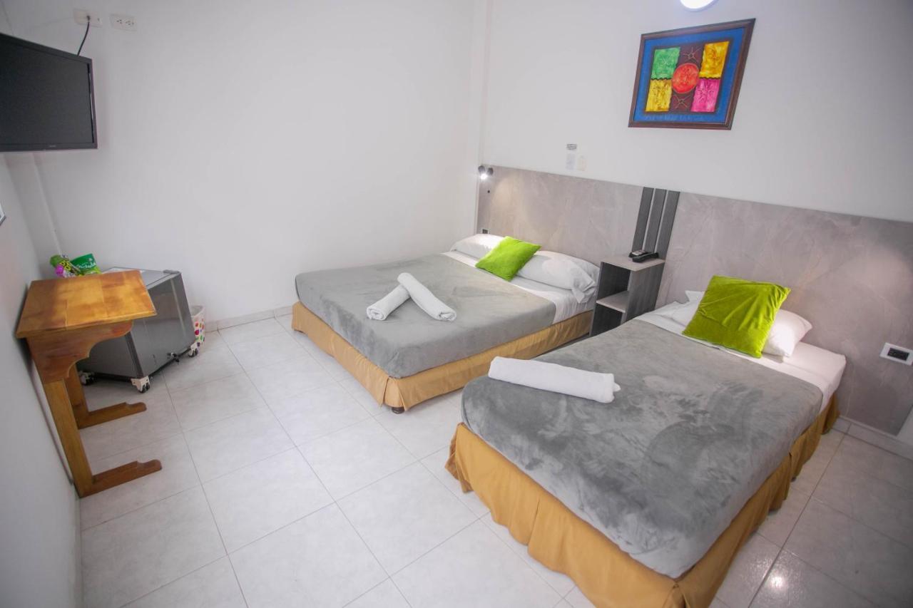 Hotel Bella Isa 라 도라다 외부 사진